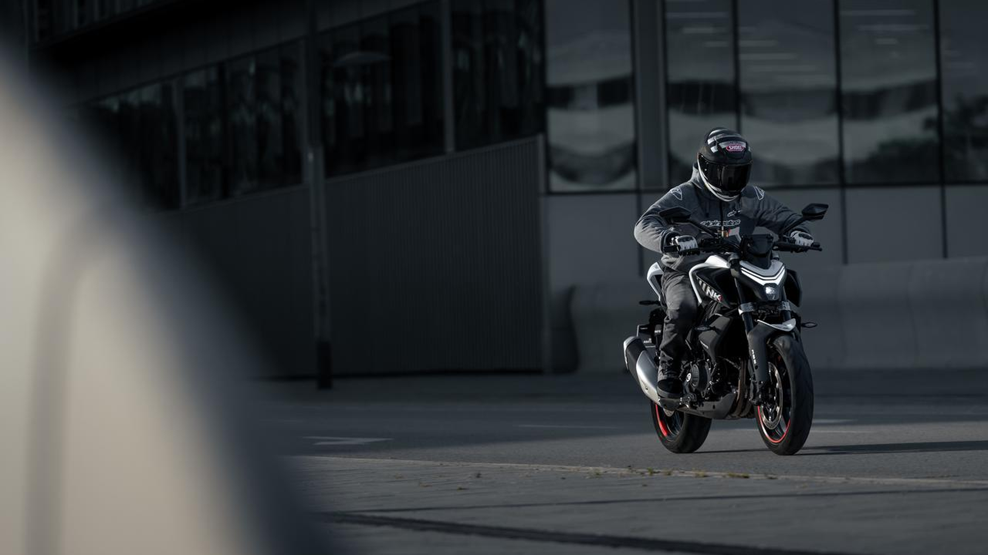 Cfmoto Nk Debutta In Italia La Nuova Naked Di Fascia Media Foto Motoblog