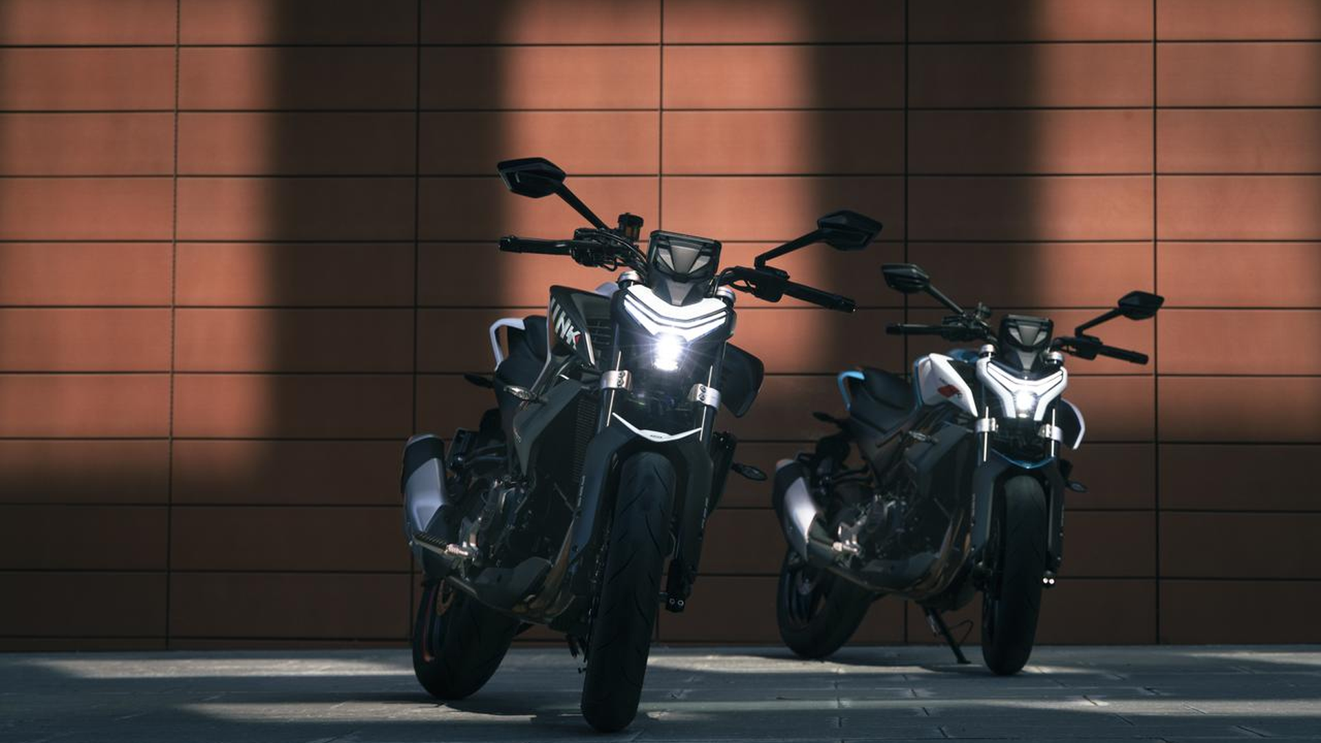 Cfmoto Nk Debutta In Italia La Nuova Naked Di Fascia Media Foto Motoblog