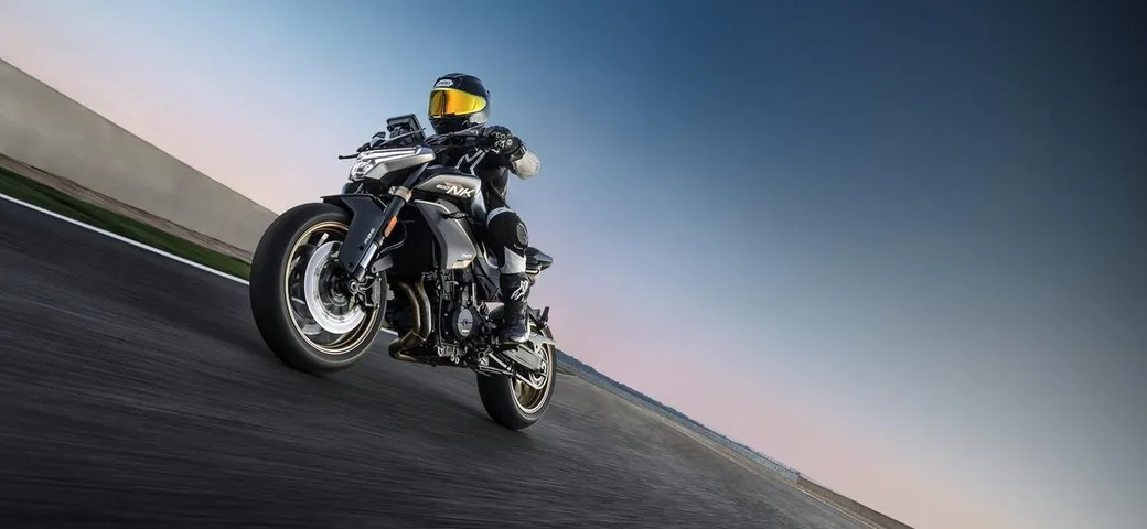 CFMoto 800NK Debutta La Nuova Naked Nelle Versioni Sport E Advanced FOTO