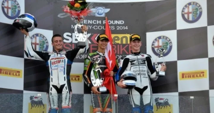 Superstock 600 Magny Cours 2014: vince il debuttante turco Razgatioglu, out Faccani