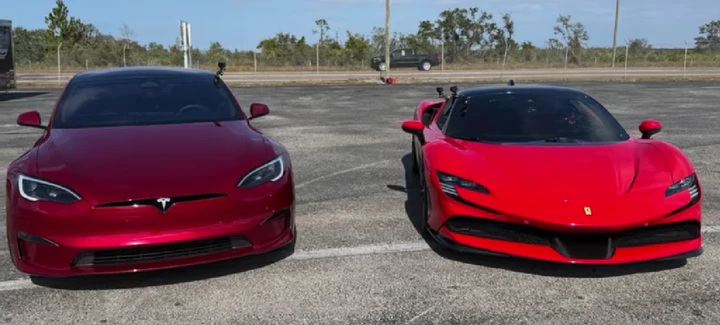 Ferrari vs Tesla, vecchio contro nuovo mondo: sfida in accelerazione