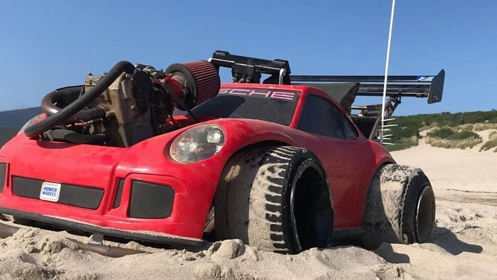Hessick 911 GT3: la mini-Porsche con un motore KTM da 450 cc