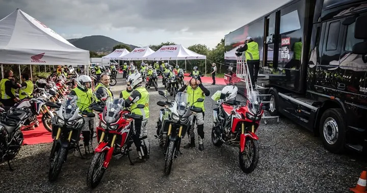 Africa Twin True Adventure Toscana 2017: aperte le iscrizioni