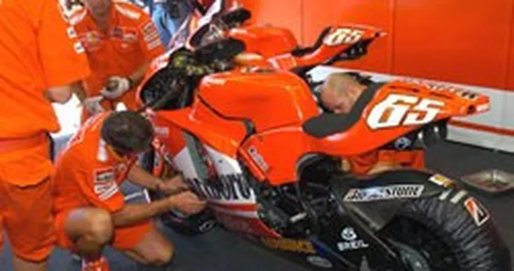 Pole di Capirossi in Giappone