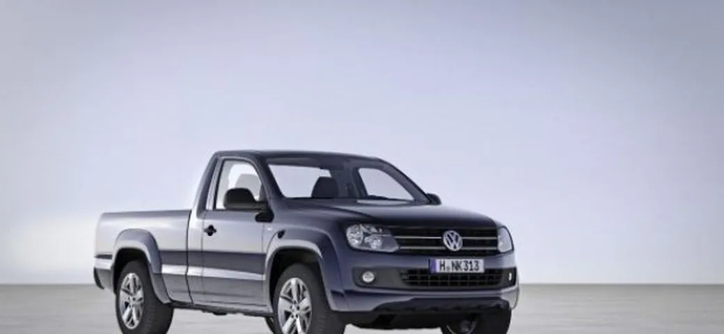 Volkswagen Amarok: prime immagini della variante con cabina singola
