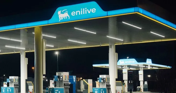Benzina a 1,99 euro e diesel a 2,19: Eni mette un tetto ai prezzi
