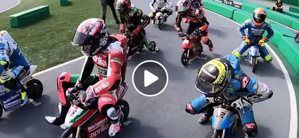 MotoGP: i piloti si sfidano sulle mini moto elettriche! [Video]