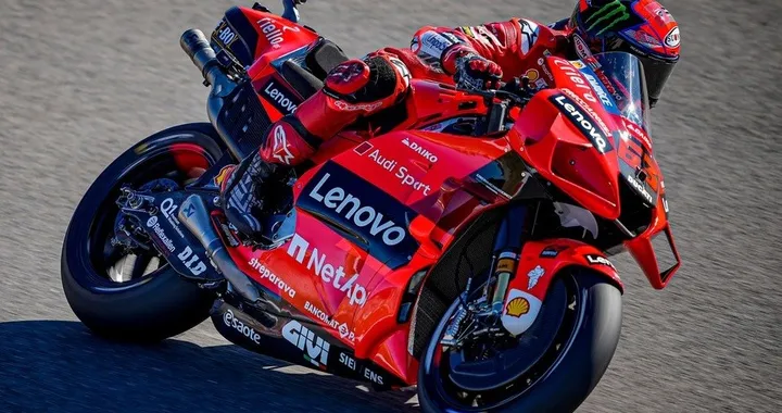 MotoGP Algarve: 5a pole consecutiva per Bagnaia