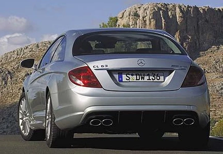 Mercedes CL 63 AMG - a Parigi