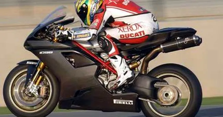 Test SBK: Bayliss e la 1198R...due fulmini!
