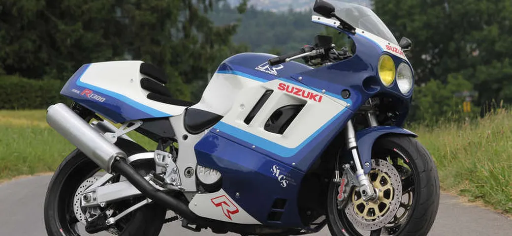 Suzuki GSX-R 1300 Hayabusa: restomod by Falk Dirla