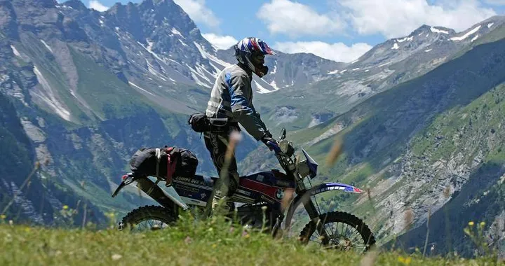 In moto oltre le nuvole: raduno 2014 in Valle di Susa