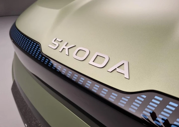 Skoda Elroq: in arrivo un nuovo SUV compatto 100% elettrico