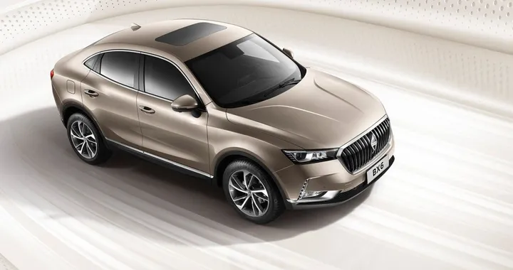 Borgward: la versione di serie dei modelli BX6 e BXi7