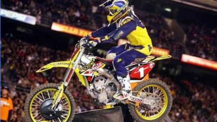 Supercross AMA: Reed sbanca ad Indianapolis e riapre i giochi