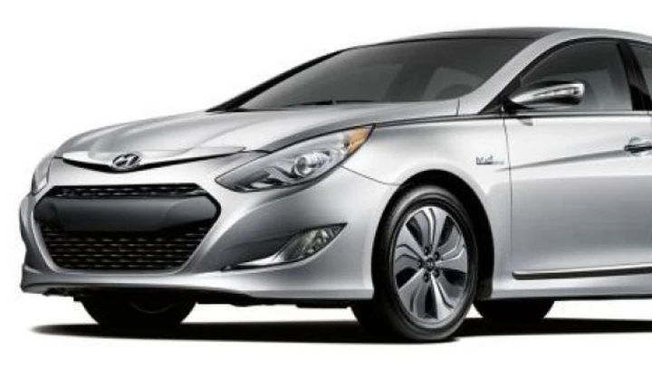 Hyundai Sonata Hybrid: aggiornamento alla piattaforma ibrida