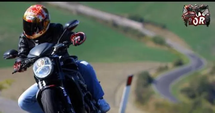 MV Agusta Brutale 1090RR onboard video