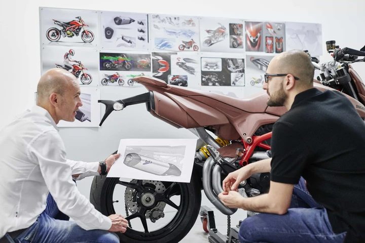 Accessori Ducati Performance: dalla matita alla produzione in serie