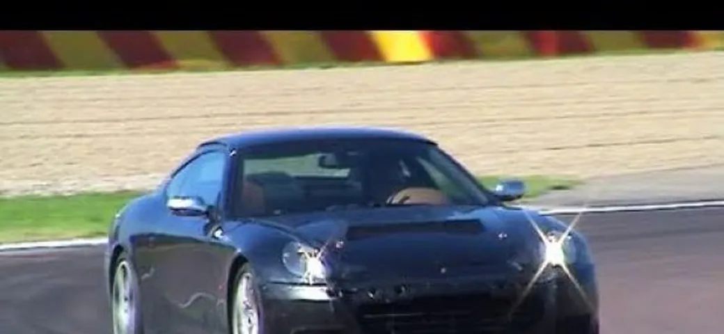 Ferrari: video spia della nuova 612 Scaglietti a Fiorano