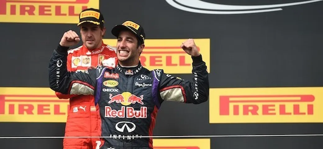 Gp Ungheria F1 2014: Ricciardo trionfa, Alonso-Hamilton show e podio