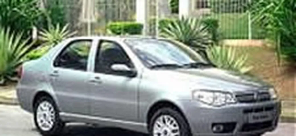 Fiat Siena Tetrafuel in Brasile: benzina, etanolo e metano in una sola auto
