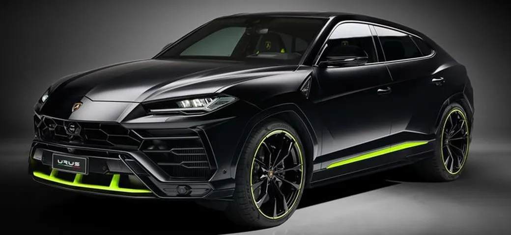 Lamborghini: tolto il velo alla Urus Graphite Capsule