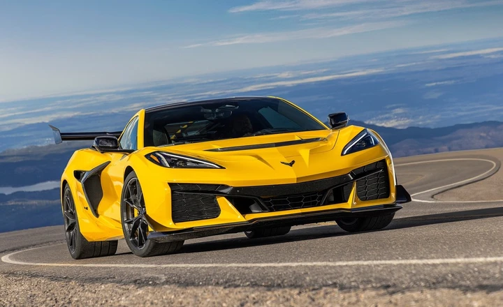 Chevrolet Corvette ZR1: la più potente auto americana di sempre con 1.187 CV
