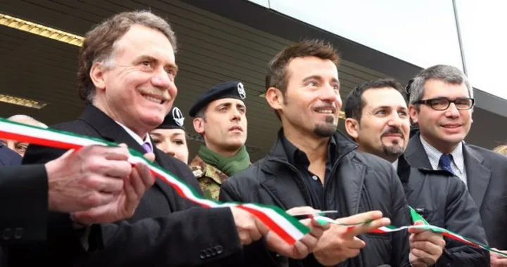 Motodays 2013: Max Biaggi inaugura il Salone del Centro-Sud Italia
