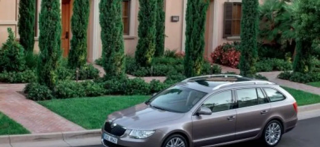 Skoda Superb: nuovo motore 1.6 TDI