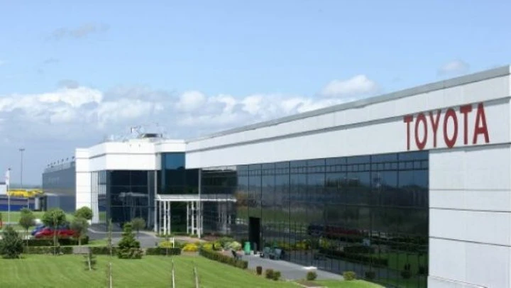 Toyota: si ferma la produzione in Francia e Regno Unito