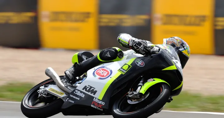 Moto3 CEV “Mondialino” Albacete, domina Canet (Honda), secondo “super” Bulega (Ktm). Italiani in chiaroscuro