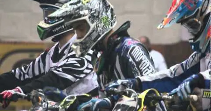 Genova Supercross 2010 Superbowl 30 Edizione by VAZ