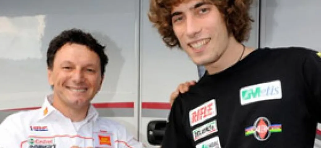 MotoGP: Simoncelli firma con Gresini per il 2010