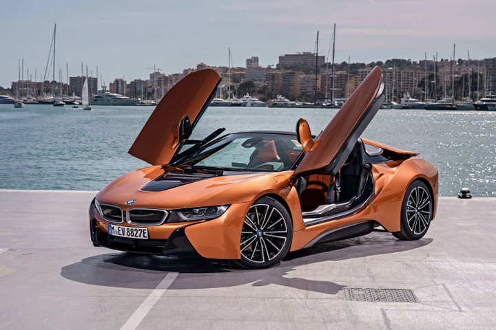 Addio BMW i8: l'iconica sportiva ibrida bavarese esce di produzione