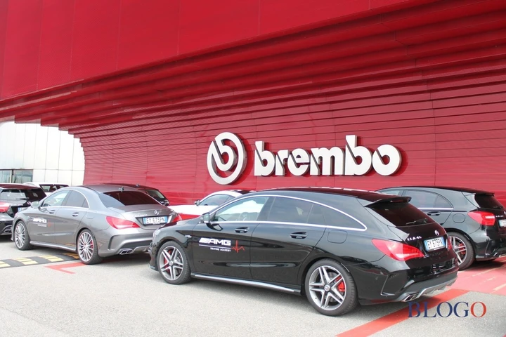 Mercedes AMG Perfomance Tour: la visita alla Brembo