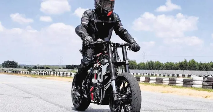 Moto elettriche: dall'India arriva Ultraviolette più veloce di una 200cc