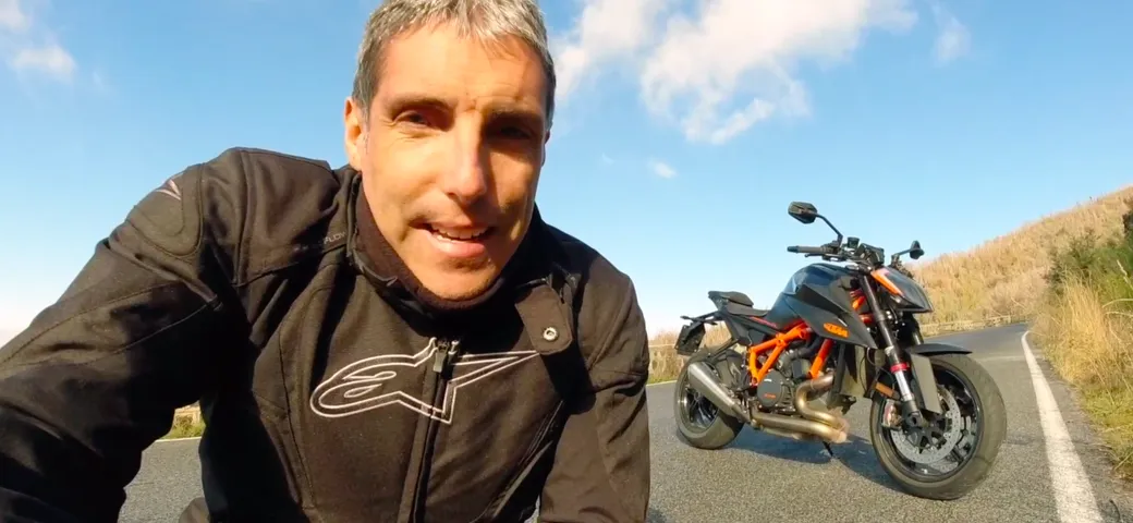 KTM 1290 Super Duke R, la video-prova