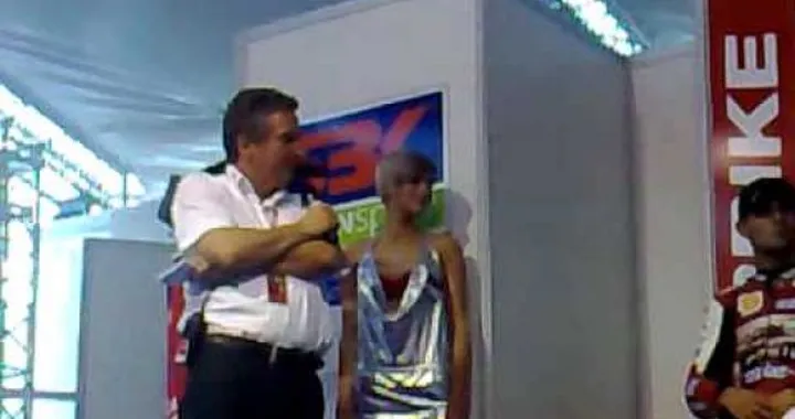 WSBK Live @ Imola: Paddock show in diretta sul palco