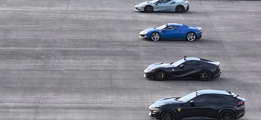 Ferrari Purosangue contro 812, SF90 e 296: l'incredibile drag race rampante | Video