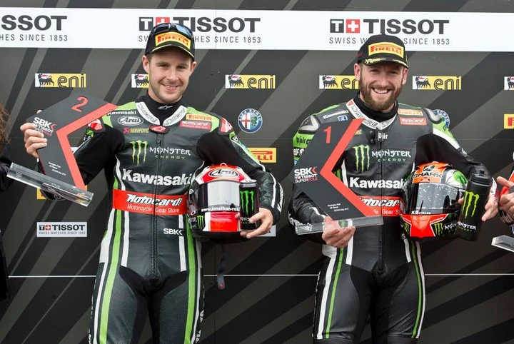 Sbk Donington, Sykes ritrova il sorriso e la Superpole. Ma Rea e Giugliano sono … lì! Brilla la MV Agusta di Camier