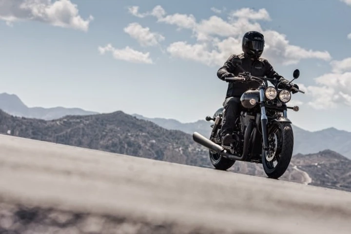 Triumph Thunderbird Nightstorm Special Edition 2015