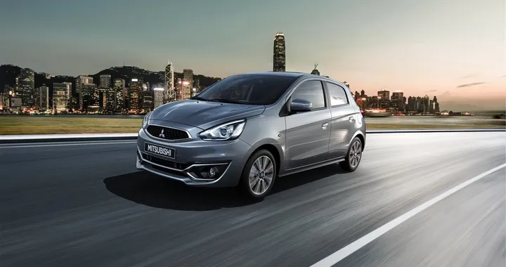 Mitsubishi Space Star: per il 2018 cambia l'infotainment