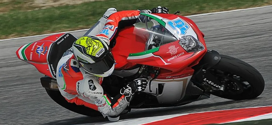 Supersport Magny Cours 2014: Jules Cluzel ancora in pole con la MV Agusta F3
