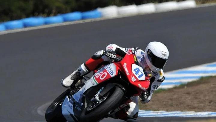 Esordio positivo della MV Agusta F3 in Supersport: la fiducia di Rolfo, Iddon e Rovelli
