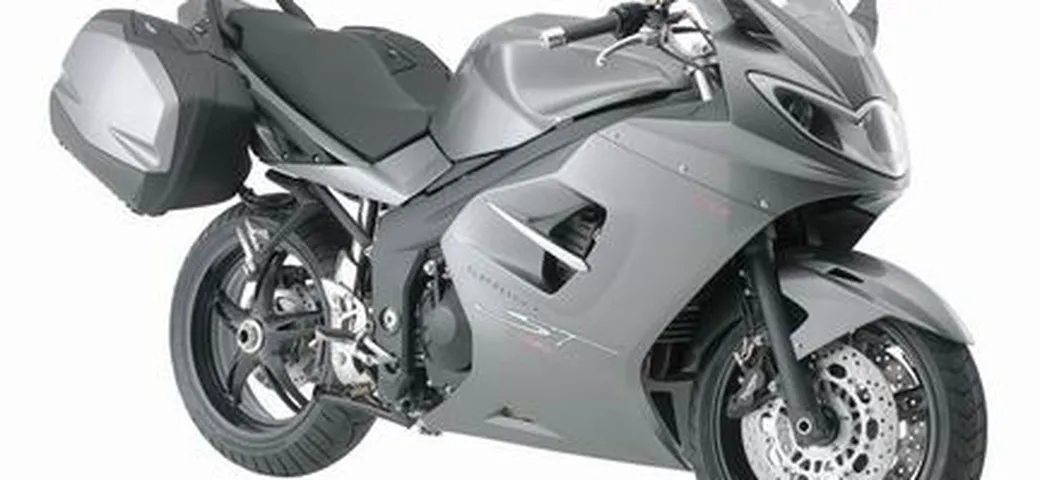 Triumph affina la ST in versione 2008
