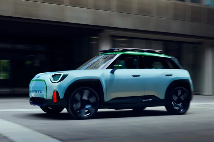Mini Aceman Concept: crossover elettrico del futuro