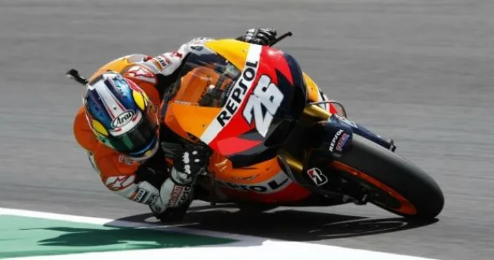 MotoGP, Mugello: pole di Pedrosa, Lorenzo "a secco". Fortissime le Ducati di Barberà e Hayden.