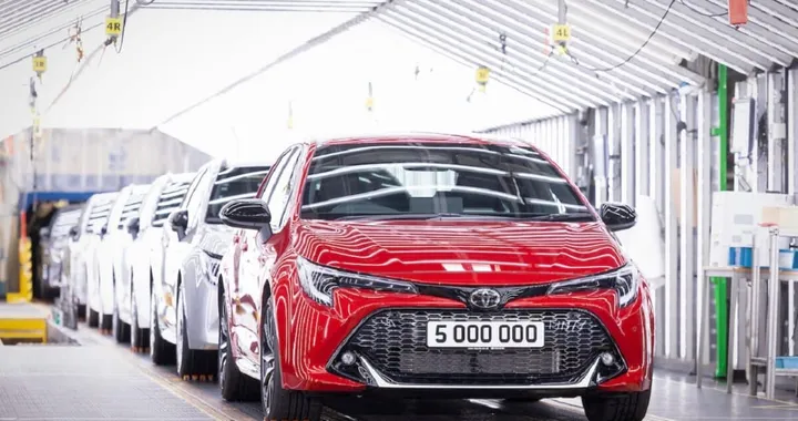 Toyota, l'utile netto preoccupa: previsto calo del 30%