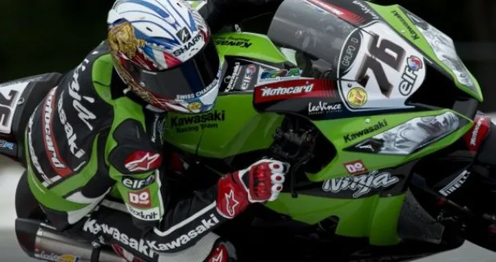 SBK, Silverstone: il 19enne Loris Baz vince una "rocambolesca" Gara1. Fabrizio e Badovini sul podio.