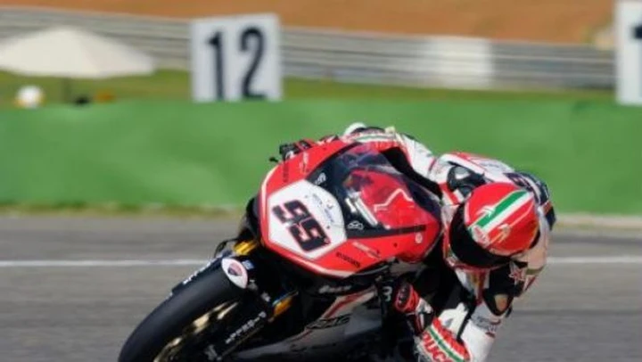 WSBK: l'armata tricolore a Monza. Max Biaggi da vittoria, Michel Fabrizio da tenere d'occhio, Luca Scassa all'attacco della top10